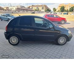 Citroen C3 HDI 70CV ITV PARA 12 MESES de 2005 con 260.000 Km por 1.975 EUR. en Madrid