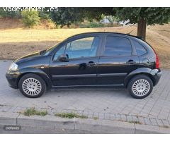 Citroen C3 HDI 70CV ITV PARA 12 MESES de 2005 con 260.000 Km por 1.975 EUR. en Madrid
