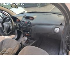 Citroen C3 HDI 70CV ITV PARA 12 MESES de 2005 con 260.000 Km por 1.975 EUR. en Madrid