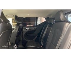 Volvo XC40 XC40 D3 Business Plus Manual de 2020 con 47.371 Km por 27.500 EUR. en Cadiz