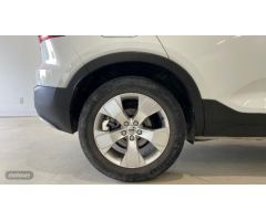 Volvo XC40 XC40 D3 Business Plus Manual de 2020 con 47.371 Km por 27.500 EUR. en Cadiz