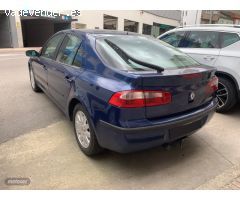 Renault Laguna 2.2 dci 150cv 6 velocidades expression 5 puertas de 2003 con 259.000 Km por 3.100 EUR