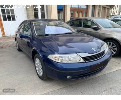Renault Laguna 2.2 dci 150cv 6 velocidades expression 5 puertas de 2003 con 259.000 Km por 3.100 EUR