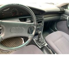 Audi 100 2.3 E de 1992 con 288.000 Km por 2.800 EUR. en Lugo