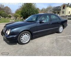 Mercedes Clase E 270cdi elegance 170cv automatico de 2000 con 351.387 Km por 3.500 EUR. en Lugo