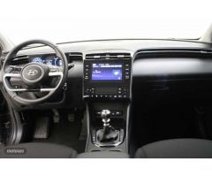 Hyundai Tucson Tucson 1.6 CRDI Maxx 4x2 de 2023 con 13.753 Km por 26.500 EUR. en Granada