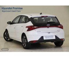 Hyundai i20 1.0 TGDI Klass 100 de 2023 con 6.251 Km por 15.720 EUR. en Sevilla