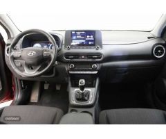 Hyundai Kona 1.0 TGDI Maxx 4x2 de 2023 con 9.399 Km por 22.200 EUR. en Baleares