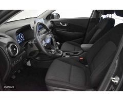 Hyundai Kona 1.0 TGDI Maxx 4x2 de 2023 con 11.096 Km por 22.100 EUR. en Baleares