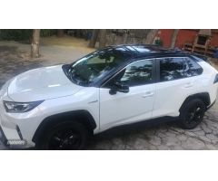 Toyota RAV 4 Feel de 2020 con 95.500 Km por 29.500 EUR. en Madrid