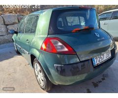 Renault Megane Confort Authentique 1.5DCI100 de 2004 con 246.100 Km por 1.200 EUR. en Malaga