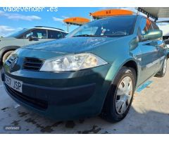 Renault Megane Confort Authentique 1.5DCI100 de 2004 con 246.100 Km por 1.200 EUR. en Malaga