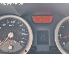 Renault Megane Confort Authentique 1.5DCI100 de 2004 con 246.100 Km por 1.200 EUR. en Malaga