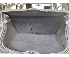 Renault Megane Confort Authentique 1.5DCI100 de 2004 con 246.100 Km por 1.200 EUR. en Malaga