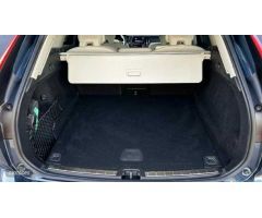 Volvo XC 60 XC60 Inscription, B4 mild hybrid (gasolina) de 2022 con 14.740 Km por 43.900 EUR. en Mal