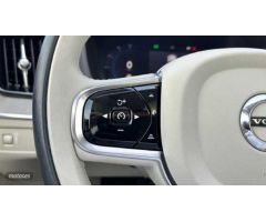 Volvo XC 60 XC60 Inscription, B4 mild hybrid (gasolina) de 2022 con 14.740 Km por 43.900 EUR. en Mal
