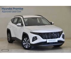 Hyundai Tucson 1.6 TGDI Maxx 4x2 de 2023 con 19.236 Km por 25.900 EUR. en Granada