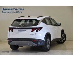 Hyundai Tucson 1.6 TGDI Maxx 4x2 de 2023 con 19.236 Km por 25.900 EUR. en Granada