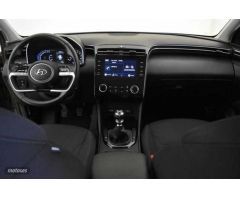 Hyundai Tucson 1.6 TGDI Klass 4x2 de 2023 con 16.925 Km por 24.200 EUR. en Alicante