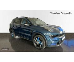 Lynk & Co 01 1.5 PHEV 6.6KW 261 5P de 2024 con 10 Km por 35.500 EUR. en Cordoba