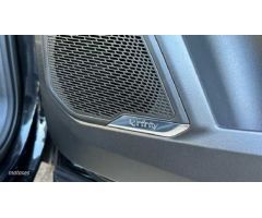 Lynk & Co 01 1.5 PHEV 6.6KW 261 5P de 2024 con 10 Km por 35.500 EUR. en Cordoba