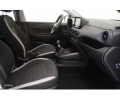 Hyundai i10 1.0 MPI Klass de 2023 con 19.399 Km por 13.690 EUR. en Malaga