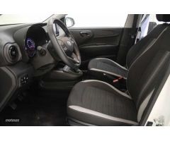 Hyundai i10 1.0 MPI Klass de 2023 con 19.399 Km por 13.690 EUR. en Malaga