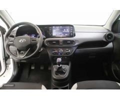 Hyundai i10 1.0 MPI Klass de 2023 con 19.399 Km por 13.690 EUR. en Malaga