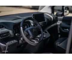 Citroen Berlingo BlueHDI 130 SS EAT8 SHINE XL XTR de 2020 con 89.000 Km por 23.900 EUR. en Las Palma