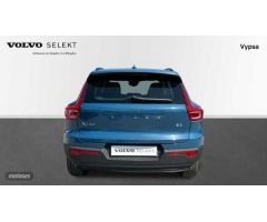 Volvo XC40 XC40 Plus, B3 mild hybrid, Gasolina, Dark de 2023 con 20.936 Km por 37.900 EUR. en Cordob