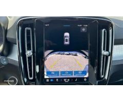 Volvo XC40 XC40 Plus, B3 mild hybrid, Gasolina, Dark de 2023 con 20.936 Km por 37.900 EUR. en Cordob