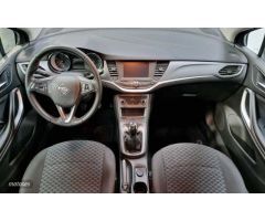 Opel Astra FAMILIAR 1.6 CDTI SELECTIVE PRO 110CV 5P de 2019 con 79.777 Km por 13.500 EUR. en Sevilla