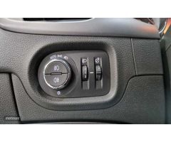 Opel Astra FAMILIAR 1.6 CDTI SELECTIVE PRO 110CV 5P de 2019 con 79.777 Km por 13.500 EUR. en Sevilla
