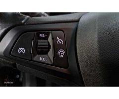 Opel Astra FAMILIAR 1.6 CDTI SELECTIVE PRO 110CV 5P de 2019 con 79.777 Km por 13.500 EUR. en Sevilla