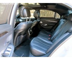 Mercedes Clase S S 350D 4MATIC AMG-PIEL-PANORAMICO-MULTIBEAM-NAVI GR de 2017 con 77.000 Km por 33.70