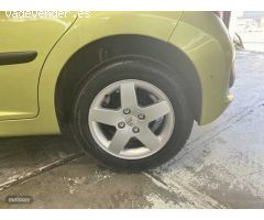 Peugeot 207 berlina con porton SPORT 1.4 VTI 16V 95 95 5P de 2008 con 96.140 Km por 5.620 EUR. en Se