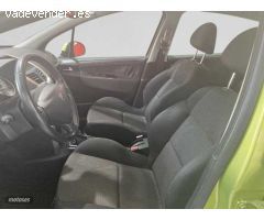 Peugeot 207 berlina con porton SPORT 1.4 VTI 16V 95 95 5P de 2008 con 96.140 Km por 5.620 EUR. en Se