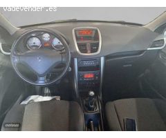 Peugeot 207 berlina con porton SPORT 1.4 VTI 16V 95 95 5P de 2008 con 96.140 Km por 5.620 EUR. en Se