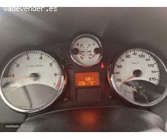 Peugeot 207 berlina con porton SPORT 1.4 VTI 16V 95 95 5P de 2008 con 96.140 Km por 5.620 EUR. en Se