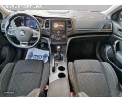 Renault Megane berlina con porton 1.3 TCE LIMITED 85KW 115 5P de 2019 con 69.084 Km por 14.620 EUR.