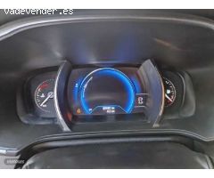 Renault Megane berlina con porton 1.3 TCE LIMITED 85KW 115 5P de 2019 con 69.084 Km por 14.620 EUR.