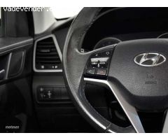 Hyundai Tucson 1.6 GDI BD Essence 4x2 131 de 2015 con 130.400 Km por 13.990 EUR. en Cadiz