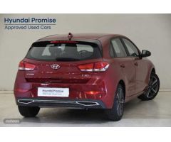 Hyundai i30 1.5 DPI Klass SLX 110 de 2023 con 16.460 Km por 19.490 EUR. en Cadiz
