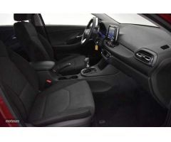 Hyundai i30 1.5 DPI Klass SLX 110 de 2023 con 16.460 Km por 19.490 EUR. en Cadiz
