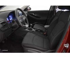 Hyundai i30 1.5 DPI Klass SLX 110 de 2023 con 16.460 Km por 19.490 EUR. en Cadiz