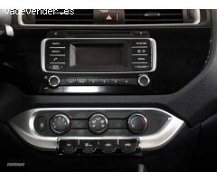 Kia Rio 1.2 CVVT Concept de 2015 con 71.900 Km por 9.990 EUR. en Cadiz