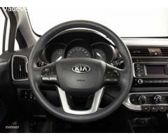 Kia Rio 1.2 CVVT Concept de 2015 con 71.900 Km por 9.990 EUR. en Cadiz