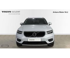 Volvo XC40 XC40 Momentum Pro, T2 manual de 2021 con 39.416 Km por 26.500 EUR. en Alicante
