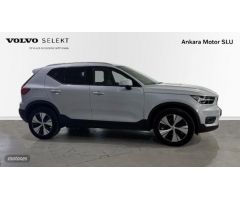 Volvo XC40 XC40 Momentum Pro, T2 manual de 2021 con 39.416 Km por 26.500 EUR. en Alicante