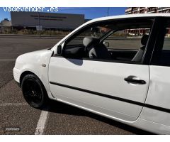 Seat Arosa 1.0 de 1999 con 167.500 Km por 1.700 EUR. en Leon